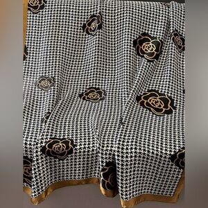 Black&Gold Camellia Floral Scarf